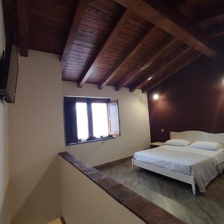 Villa Ai Doganieri à Randazzo Extérieur photo
